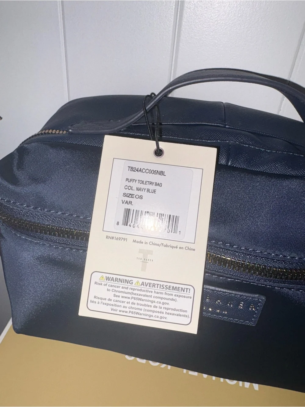 Ted baker Blue navy cosmetic case 10in x6in NWT MSRP $68 - Picture 5 of 7